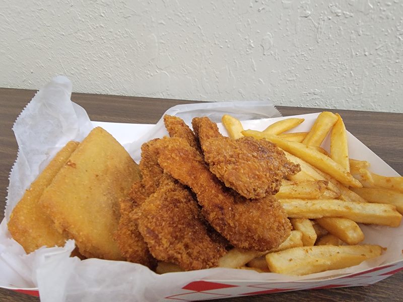 Pirate's Fish & Chips food